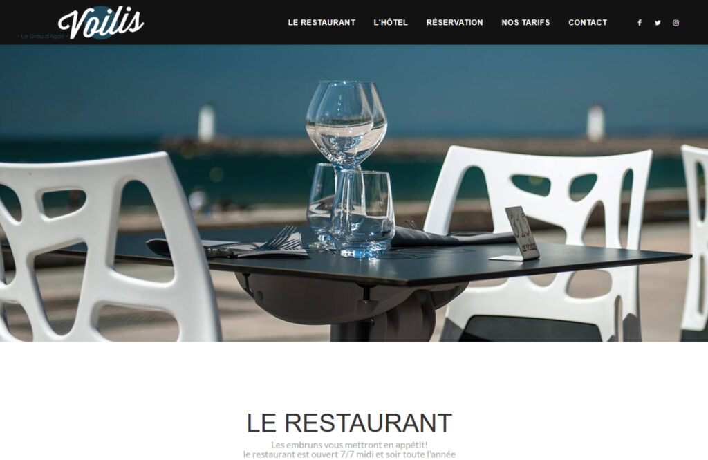 screenshot de la page d'accueil du site du restaurant Le Voilis au Grau d'Agde
